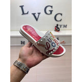 Louboutin-style red bottom shoes fashionexportcl red bottom rivets men's slippers summertrendy flip-flops lightweight non-slip beach shoes cool flip-flops
