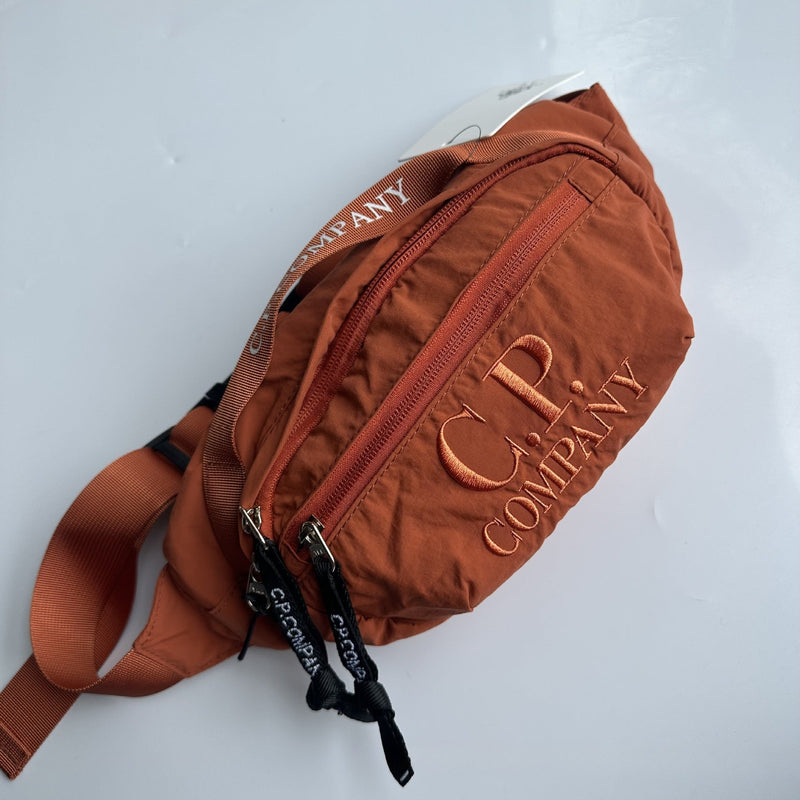 Men Casual Bags Summer Men's Crossbody Waist Bag Breast Bag Embroidery Bag