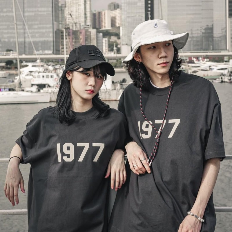 Fog Essentials T shirt Flocking Logo '1977' Loose T shirt