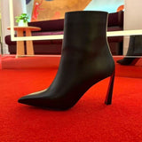 Louboutin-style red bottom shoes studded short boots red bottom cl thick heel short boots small round toe ankle boots popular foreign style fashion boots boots