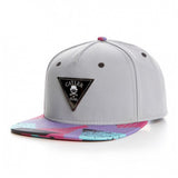 Trendy flat brimmed hat external iron label
