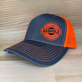 Trendy flat brimmed hat leather label mesh hat