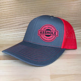 Trendy flat brimmed hat leather label mesh hat