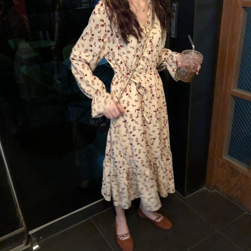 Emery Rose Dresses Long Sleeve Printed Slim Slimming V-Neckline Butterfly Sleeve High Waist Lacing Mid-Length Dress