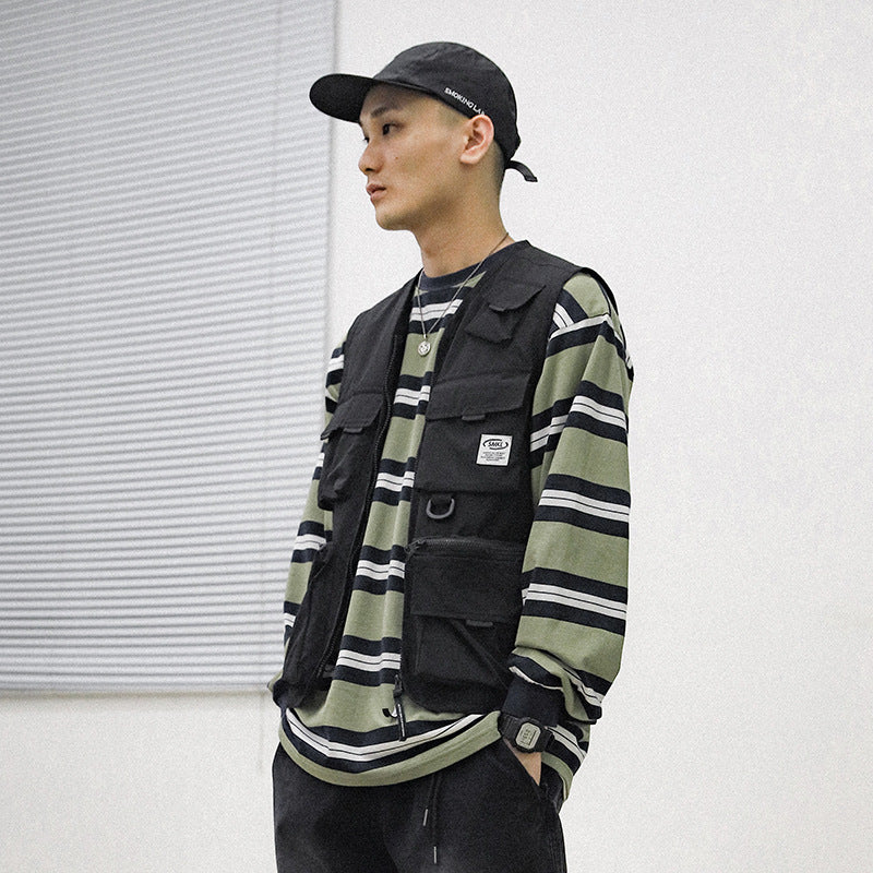 Men Sweater Vest Military Mechanical Style Multi-Pocket Workwear Vest Man Zipper Cardigan Vest Loose Sleeveless Jacket