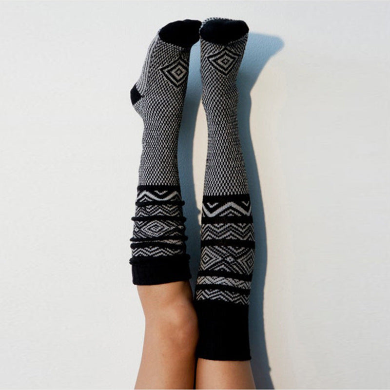 Winter Thick Knit Thigh High Socks Long Stockings Boot Autumn and Winter Knitting Woolen Yarn Socks over the Knee Stockings Bunching Socks