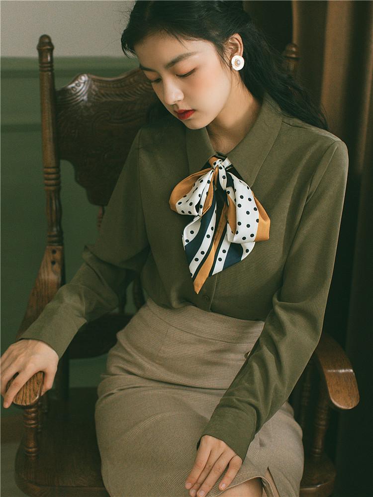 Outfit Top with Skirt Two-Piece Suit Green Retro Vintage Cottagecore Aesthetic Flowy Victoria Cottagecore Dress