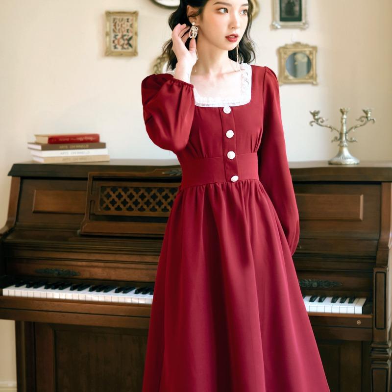 Hepburn Style Retro Square Collar Long Sleeve Red cottagecore aesthetic dress