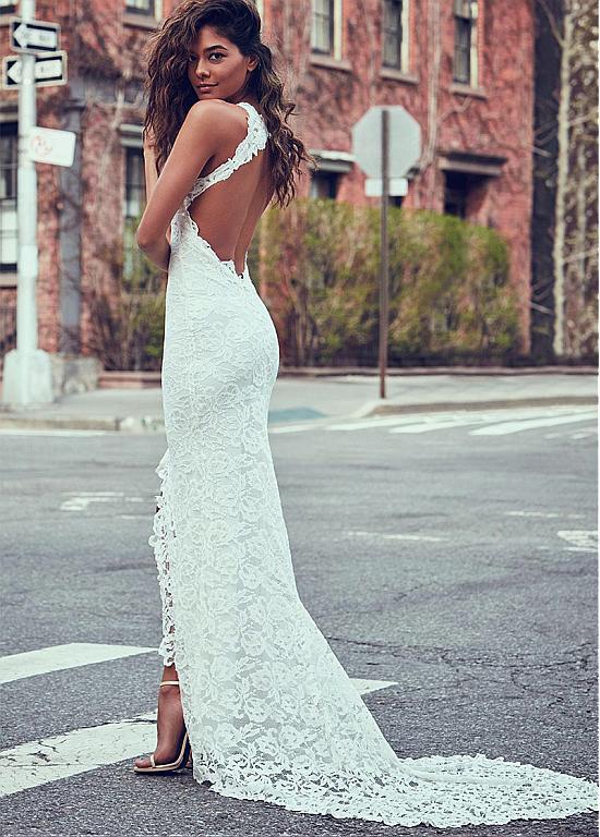 Formal Dresses & Gowns Round Neck Lace Sleeveless Formal Dress
