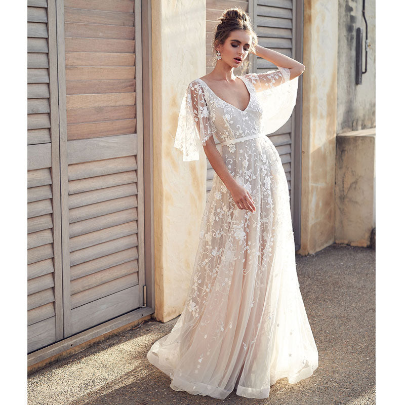 Bohemian Coachella Outfits Sexy Lace V-neck Backless Dress