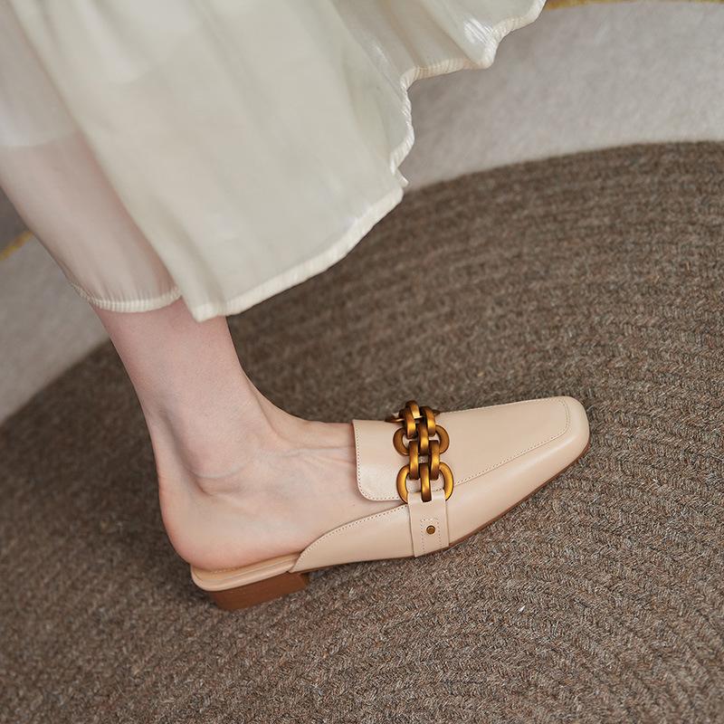 Finn Chain Pointed Toe Mule Cowhide Sandals Women's Summer Outer Wear Closed Toe Half Slippers Flat Mules