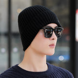 Men Winter Hats Men's Hat Autumn and Winter Solid Color Letter Embroidery