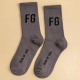 V Lone Socks Socks Men's Middle Tube Socks Cotton Women Long Socks