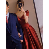 Burgundy Dresses for Wedding Autumn and Winter Deep V-neck Banquet Dress