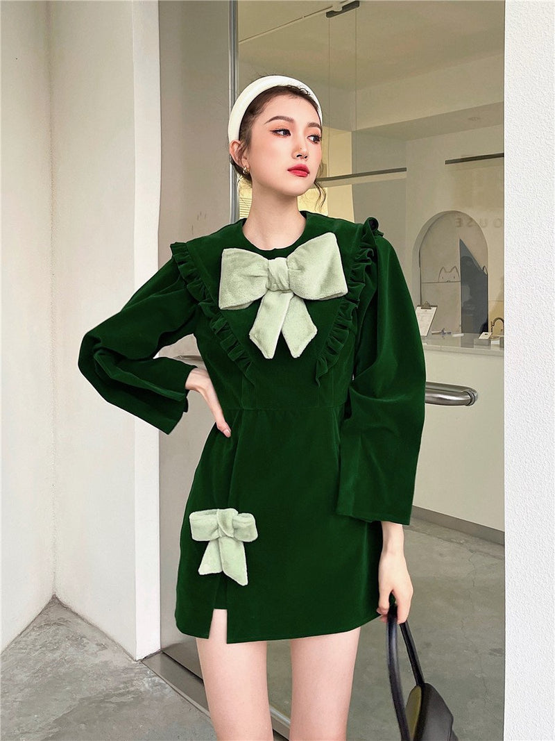 Retro Style Plush Big Bow Ruffled Collar Green cottagecore aesthetic dresses