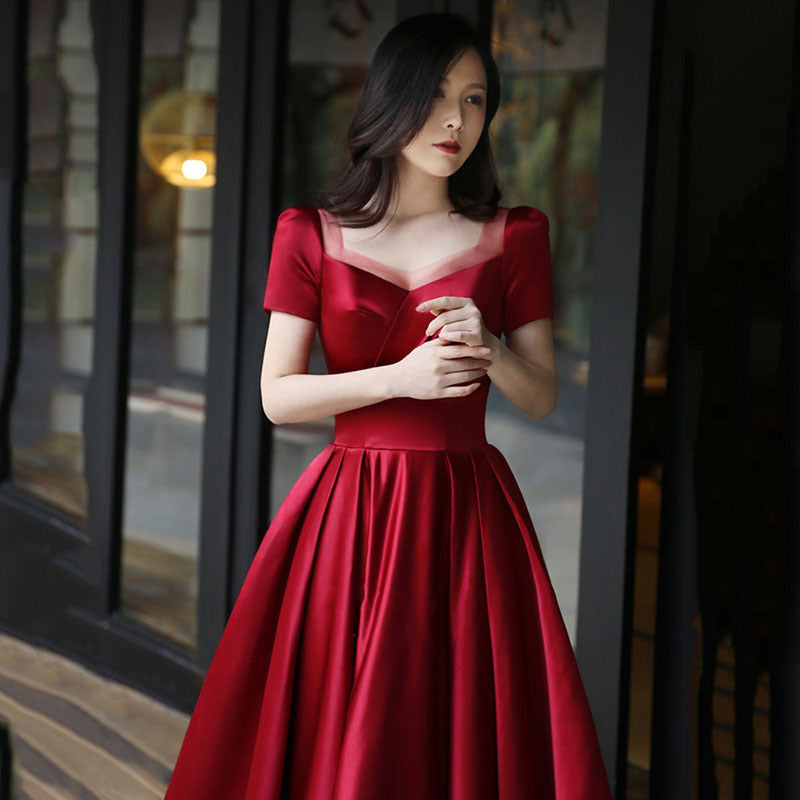 Burgundy Dresses for Wedding Autumn and Winter Deep V-neck Banquet Dress